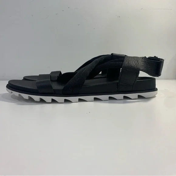 Sorel Women's Roaming Decon Sandals Black Flat Leather Fabric Criss Cross 8M - Picture 4 of 14